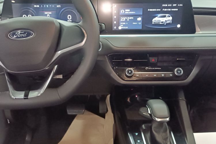 福特 福睿斯 2021款 1.5L 自动钻石版中控内饰16