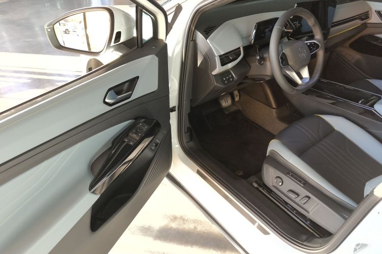 大众 ID.4 X 2023款 升级款 极智长续航版中控内饰20