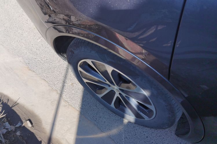 鸿蒙智行 智界R7 2024款 纯电 802km Max车身外观6008