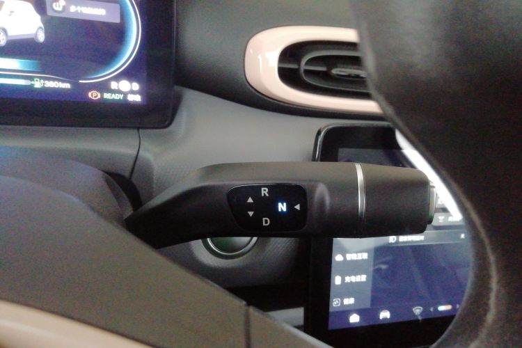 零跑汽车 零跑T03 2021款 400舒享版中控内饰18