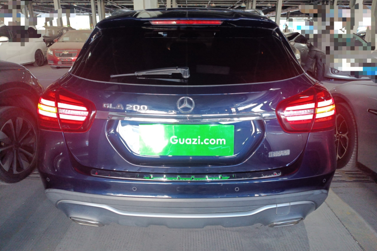奔驰GLA 2018款 GLA 200 动感型车身外观6004
