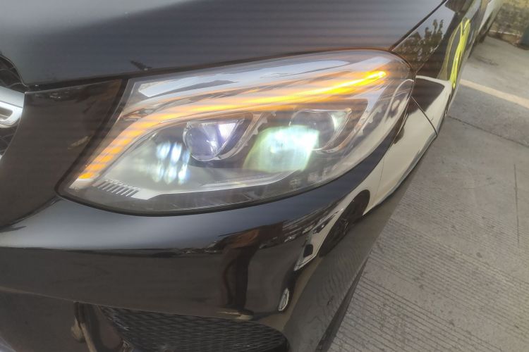 奔驰GLE 2016款 GLE 400 4MATIC局部细节36