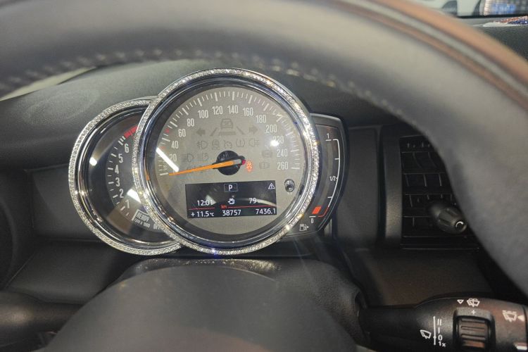 MINI 2018款 1.5T ONE中控内饰14