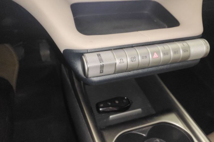 比亚迪 海豚 2023款 420km 时尚版局部细节18