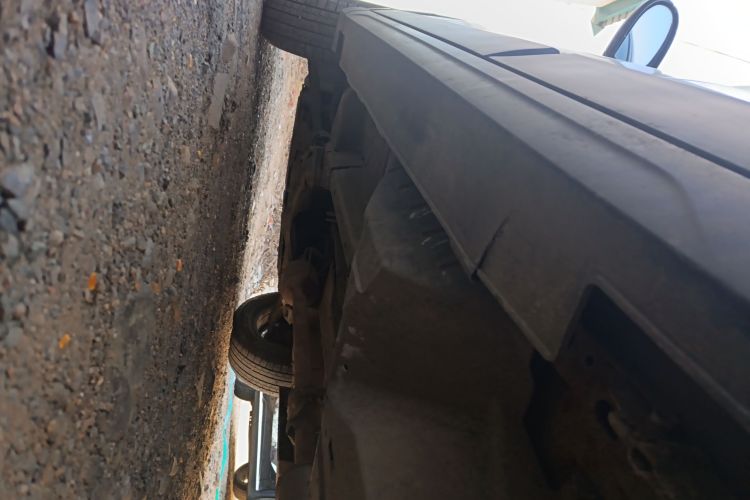 哈弗H6 2021款 运动版 1.5T 自动精英智联型 六边形格栅局部细节9003