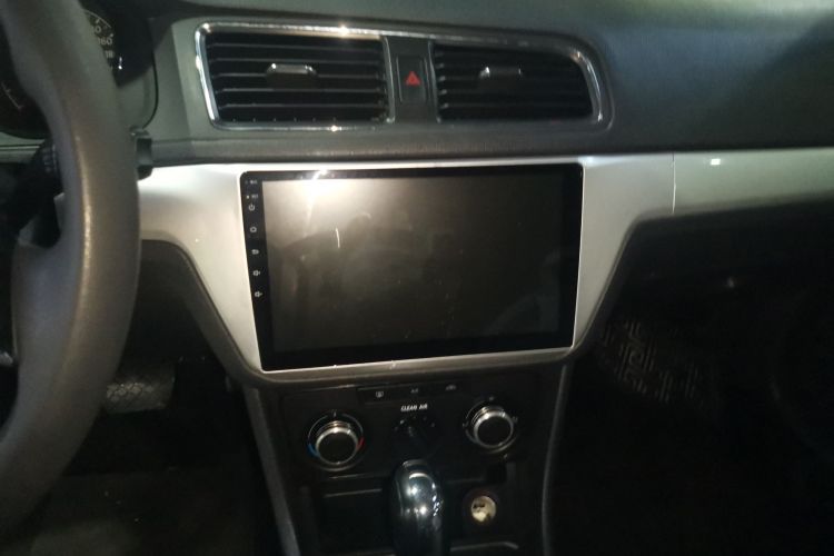 大众 朗逸 2017款 1.6L 自动风尚版局部细节16