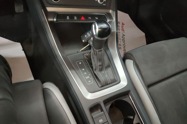 奥迪Q3 2023款 35 TFSI 时尚动感型（1.5T）局部细节18