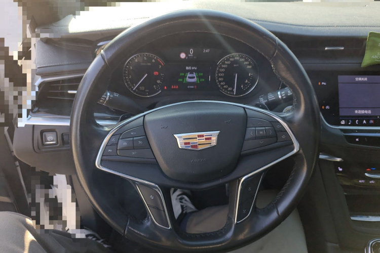 凯迪拉克XT5 2020款 28T 豪华型中控内饰13