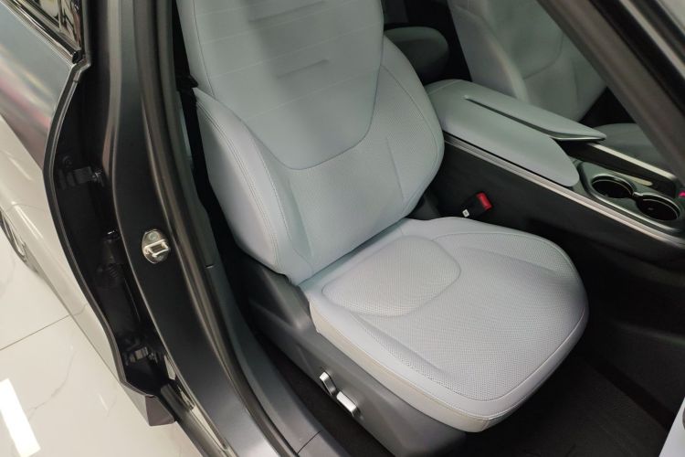 ARCFOX极狐 极狐 阿尔法T5(ARCFOX αT5) 2024款 660 MAX局部细节41