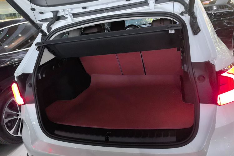 宝马iX1 2023款 xDrive30L X设计套装局部细节23