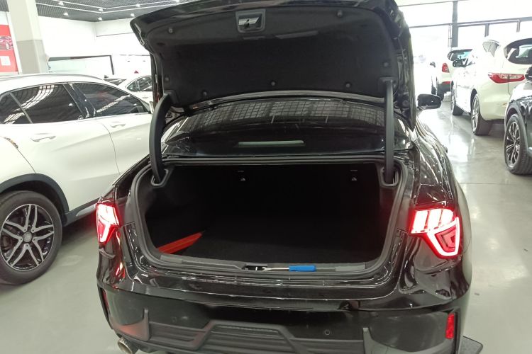 领克03 2022款 1.5TD DCT劲Plus中控内饰23