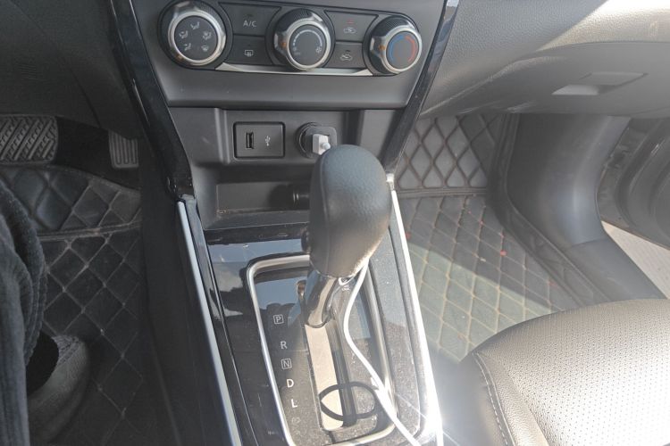 日产 轩逸 2022款 经典 1.6XL CVT豪华版局部细节18