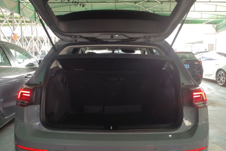 大众 高尔夫 2023款 改款 280TSI DSG Pro机舱底盘23