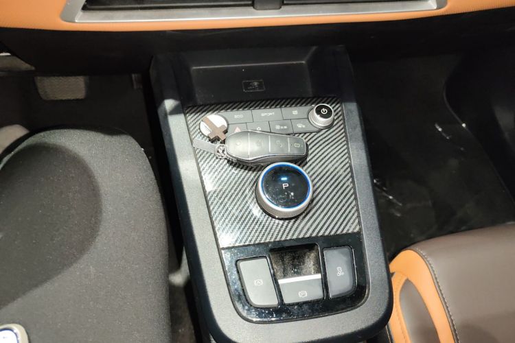 比亚迪e2 2020款 升级版 高续航版 豪华型中控内饰18