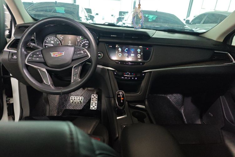 凯迪拉克XT5 2018款 25T 豪华型中控内饰12