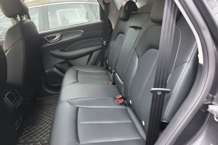 荣威RX5 2025款 PLUS 330TGI 自动领潮智惠版中控内饰7004