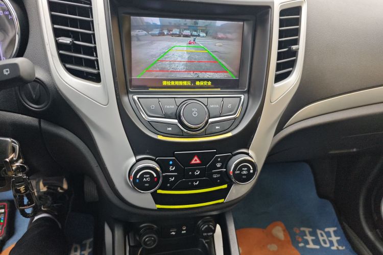 长安CS35 2016款 1.6L 自动豪华型 国V中控内饰16