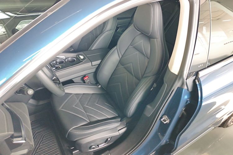 极氪001 2023款 ME版 100kWh局部细节19