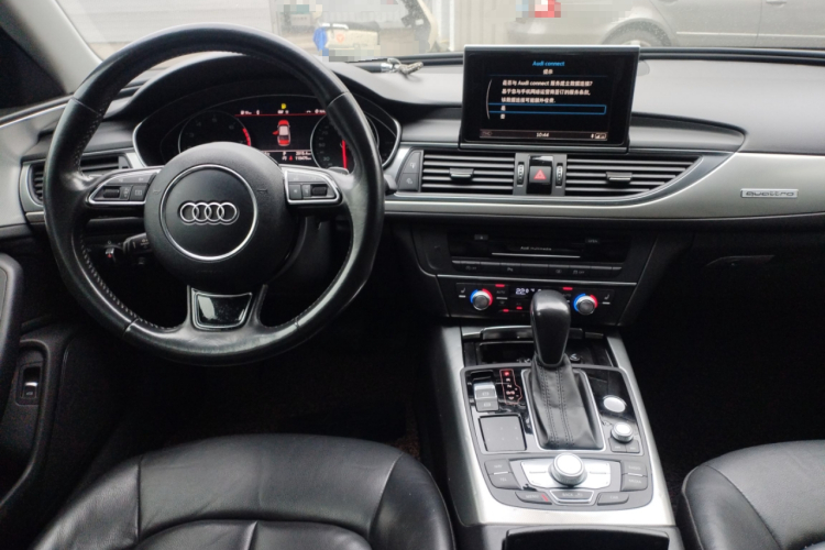 奥迪A6L 2017款 45 TFSI quattro 运动型中控内饰7002