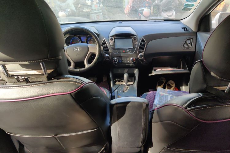 北京现代ix35 2013款 2.0L 自动两驱舒适型GL 国IV局部细节22