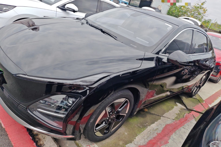 五菱汽车 五菱星光 2024款 共创版 510 进阶型车身外观4