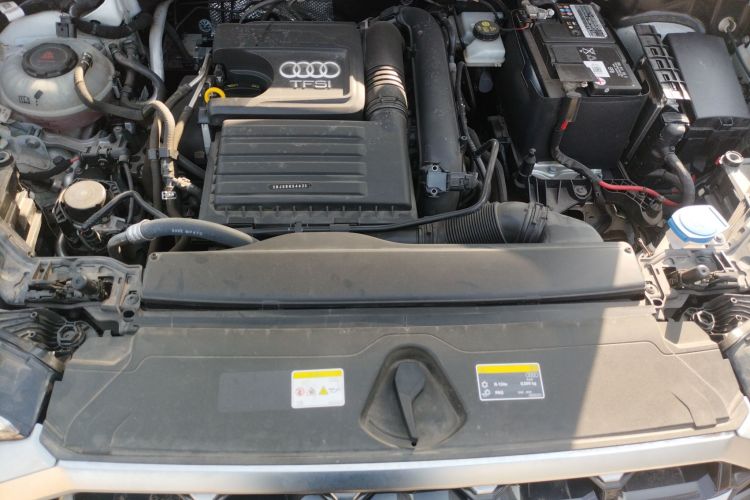 奥迪Q3 2023款 35 TFSI 时尚动感型（1.4T）局部细节24