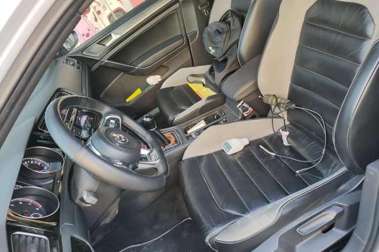 大众 高尔夫 2016款 1.4TSI 手动R-Line中控内饰19