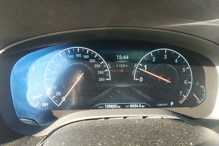 宝马5系 2019款 525Li M运动套装局部细节14