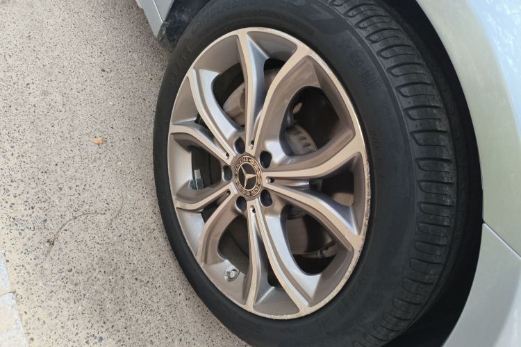 奔驰E级 2021款 改款 E 300 L 运动时尚型车身外观6007