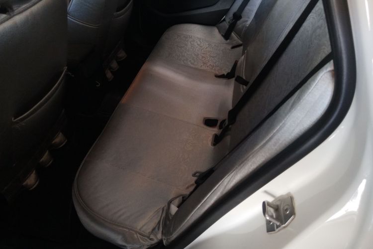 宝马X1 2015款 sDrive18i 时尚晋级版中控内饰7004