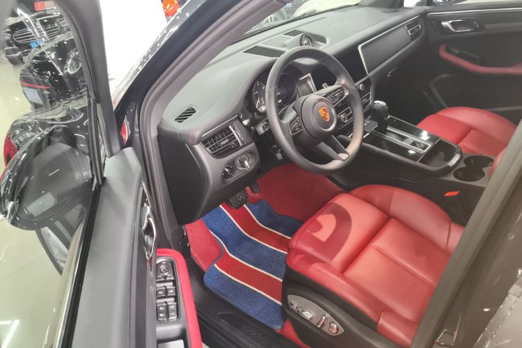 保时捷 2022款 Macan 2.0T中控内饰20