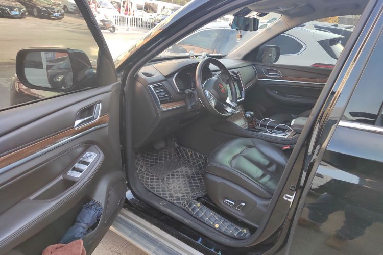 荣威RX8 2019款 30T 智联网两驱超群旗舰版中控内饰7003