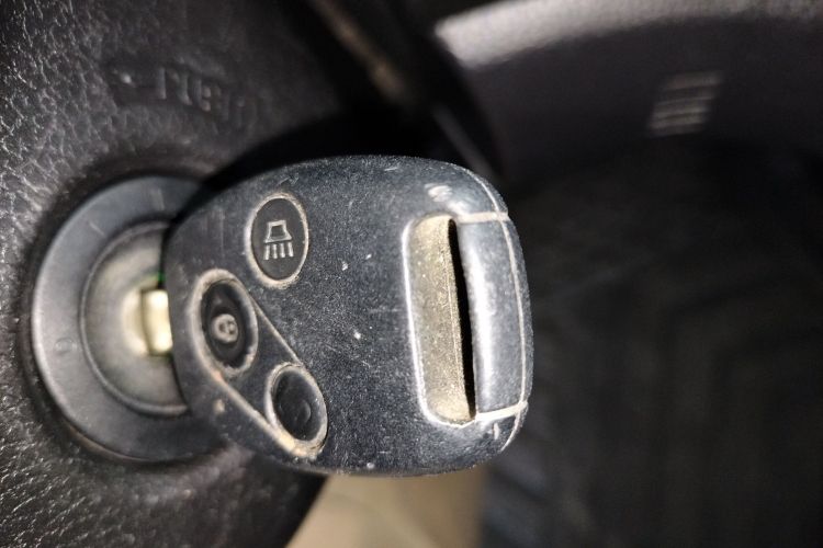 哈弗H6 2013款 升级版 2.4L 自动两驱精英型中控内饰7001