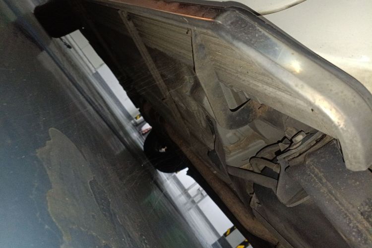 雷诺 科雷傲(进口) 2014款 2.5L 四驱舒适版局部细节9003