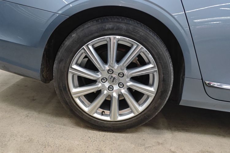 沃尔沃S90 2020款 T5 智逸豪华版车身外观6008