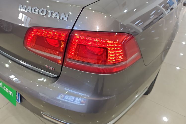 大众 迈腾 2015款 2.0TSI 旗舰型车身外观6006