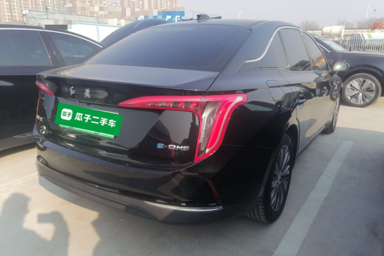 红旗E-QM5 2022款 431km 充电乐享版车身外观6005