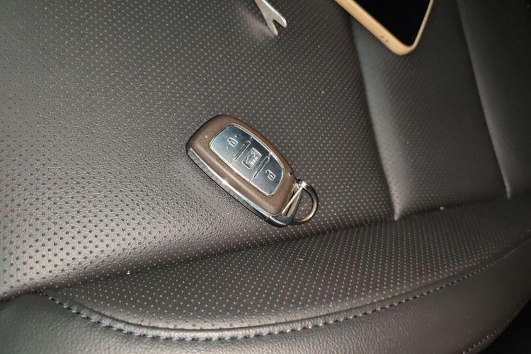 现代 名图 2016款 1.8L 自动智能型GLS中控内饰11