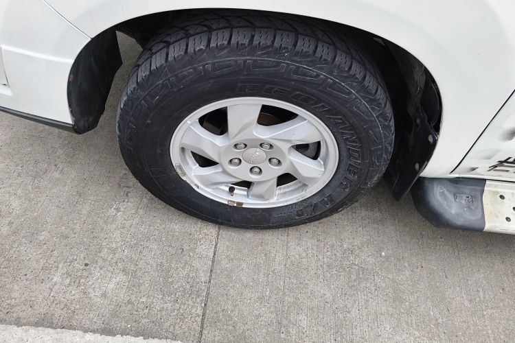 江铃 域虎7 2017款 2.4T经典版柴油两驱豪华型JX4D24A5L车身外观6007