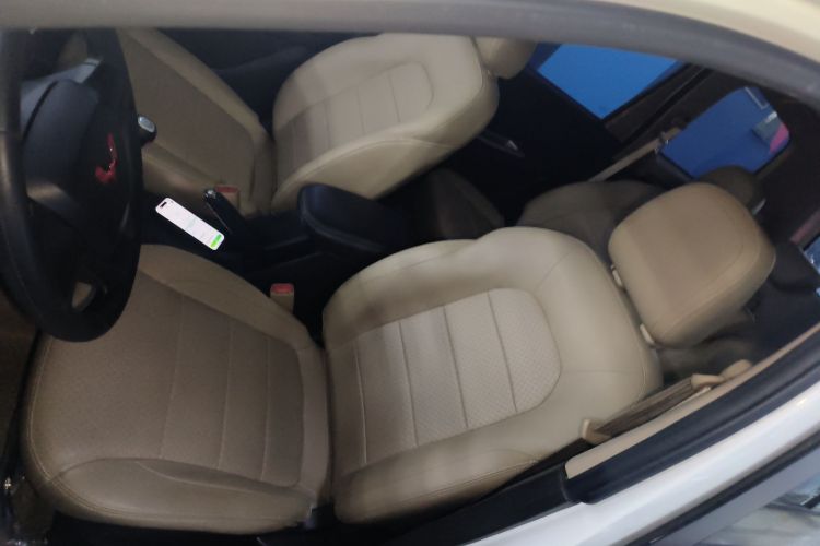 五菱汽车 五菱宏光 2021款 1.5L改款 S舒适型 电动助力LAR中控内饰19