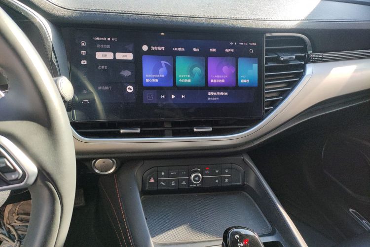 哈弗F7 2021款 2.0T 两驱i动中控内饰16