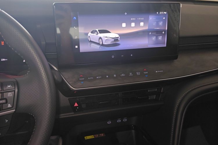 丰田 凯美瑞 2024款 2.0GVP 豪华版局部细节16