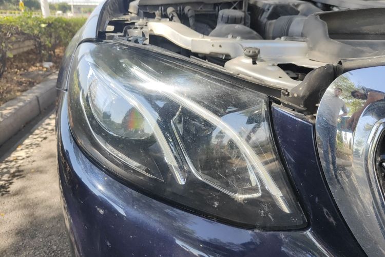 奔驰E级 2018款 改款 E 300 L 豪华型车身外观6006