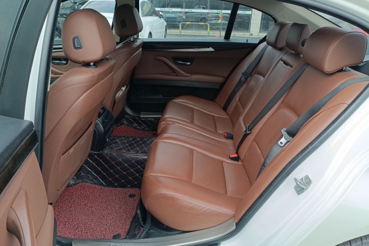 宝马5系 2014款 525Li 领先型中控内饰7004