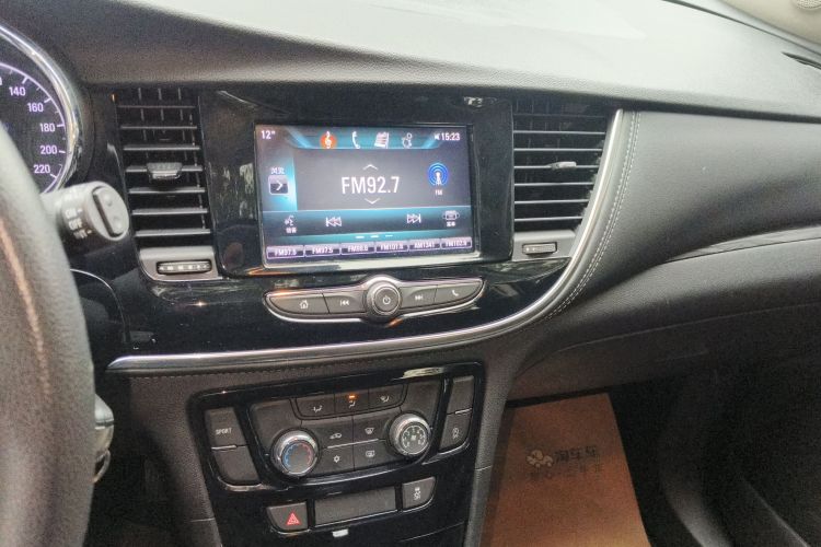 别克 昂科拉 2018款 18T 自动两驱都市领先型中控内饰16