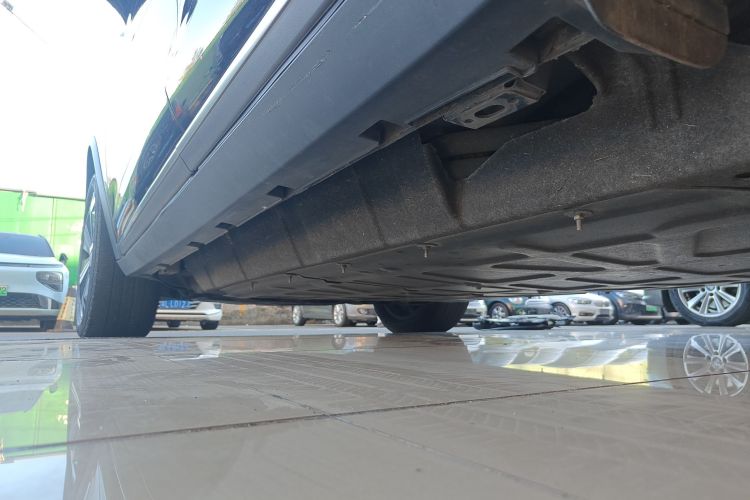 比亚迪 唐新能源 2022款 EV 730KM 尊享型局部细节9002