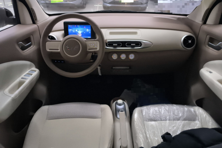 五菱汽车 宏光MINIEV 2025款 四门版 进阶款中控内饰12