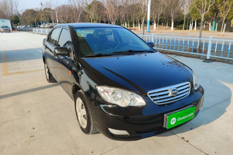 比亚迪F3 2020款 1.5L 手动经典型车身外观3