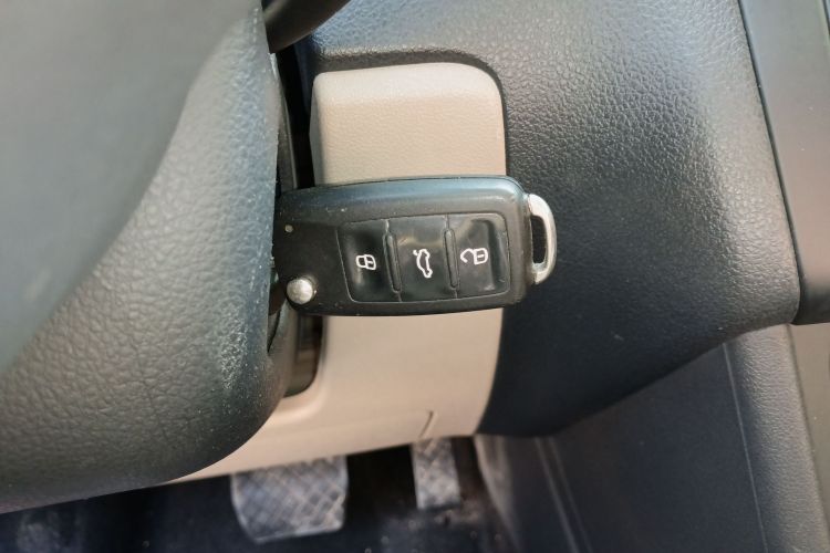 大众 Polo 2013款 1.4L 自动舒适版中控内饰11