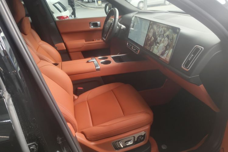 理想汽车 理想L9 2024款 Ultra局部细节41